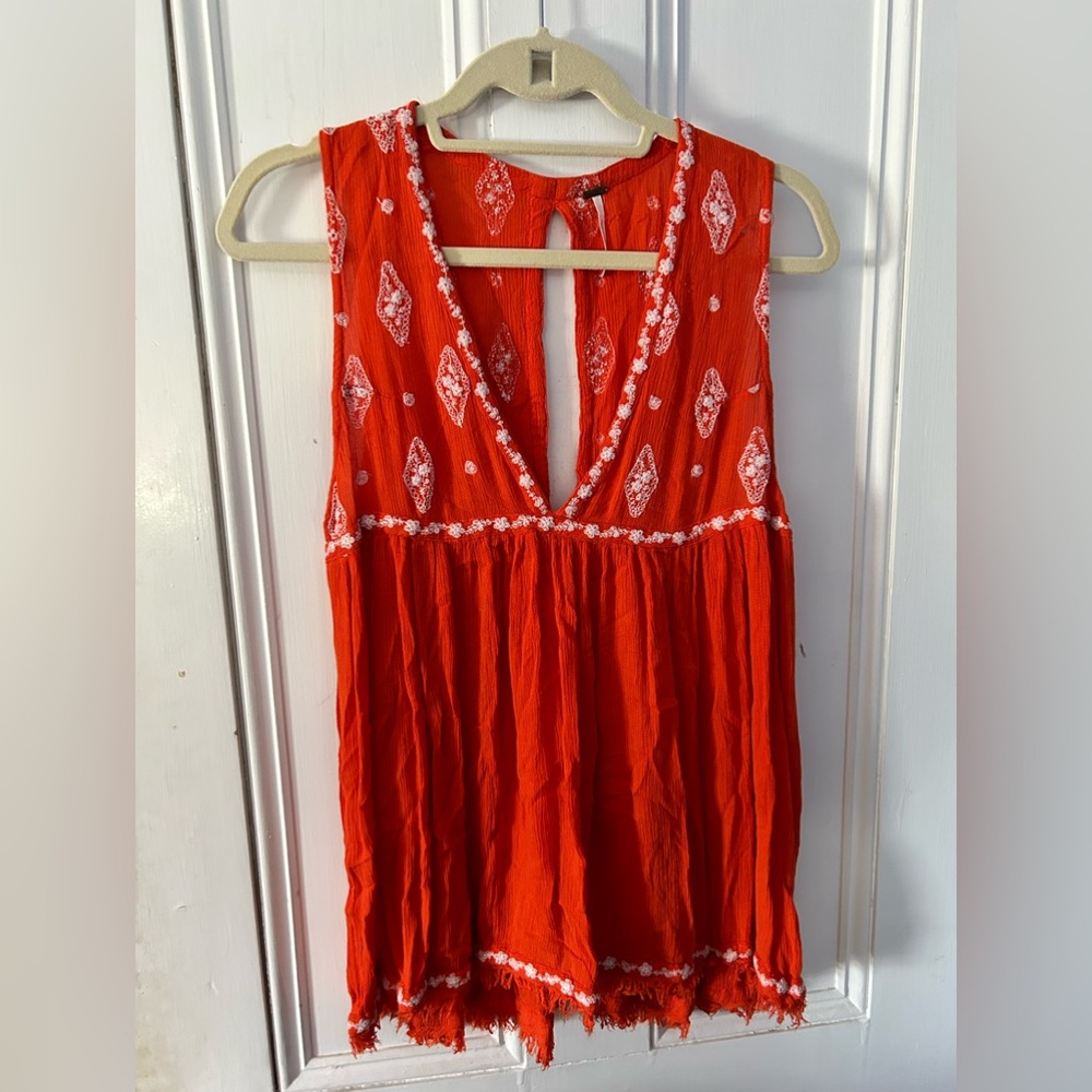 Free people deep v flowy top